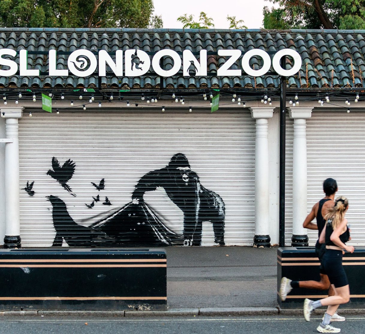 Banksy, A Concrete Jungle Safari mural