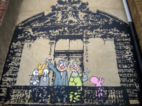 Banksy, Balcony Family mural